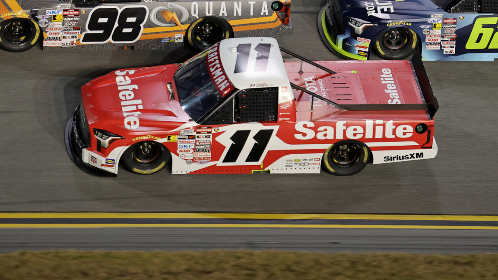 https://www.yardbarker.com/media/4/6/4609b68ad45c2f3e167e23264da01ad31a5324fa/thumb_16x9/nascar-truck-series-race-st-petersburg-chaotic.jpg?v=1