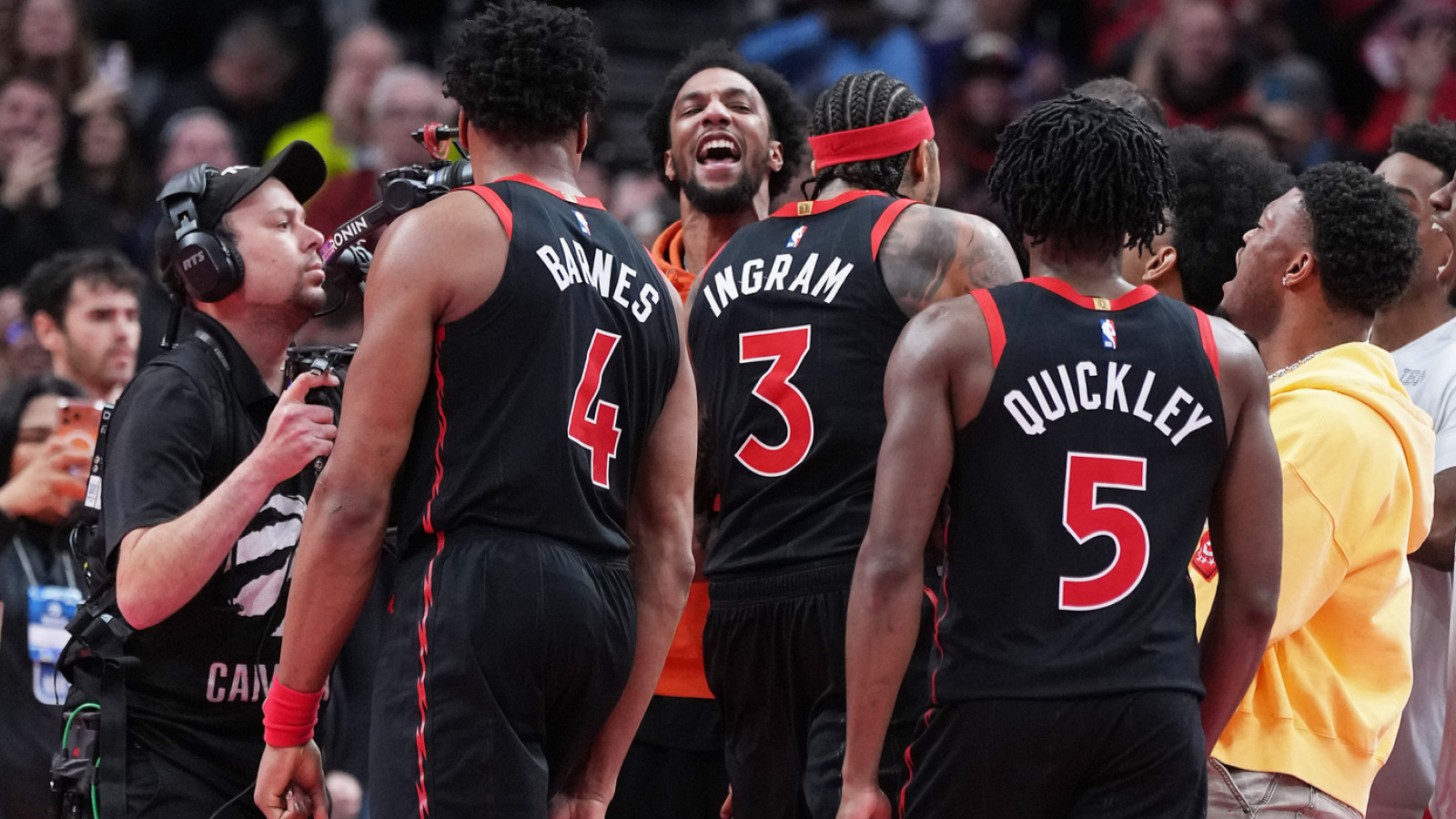 https://www.yardbarker.com/media/4/6/4610bc9bdb52ee647433714993d8661ad9372f8e/thumb_16x9/ingrams-game-winner-extends-raptors-win-streak.jpg?v=1