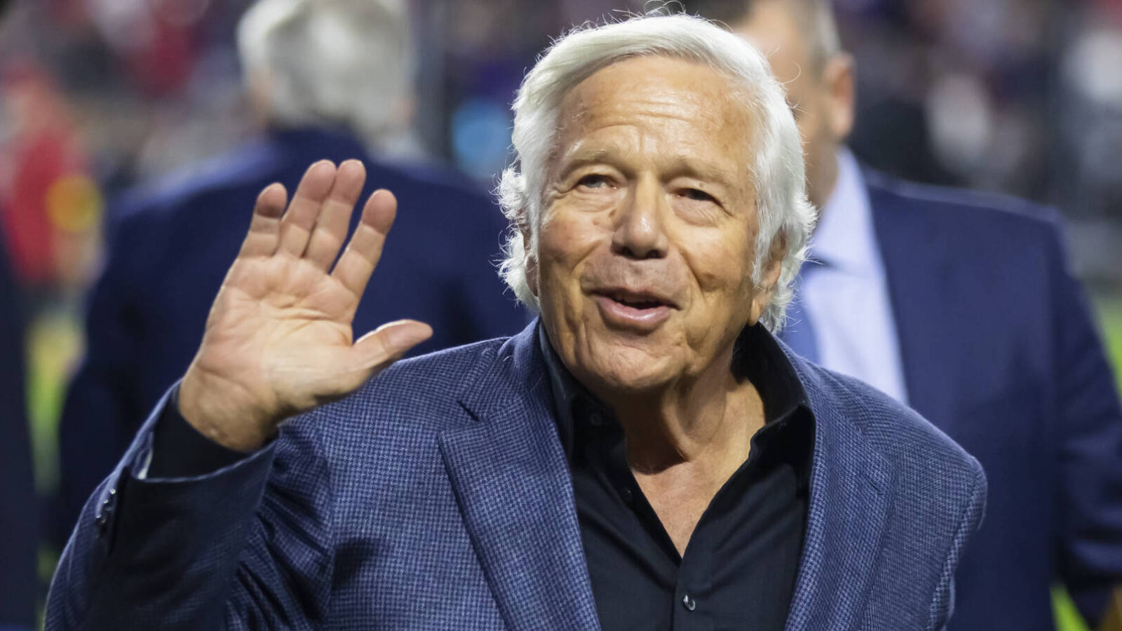 Robert Kraft addresses big question Patriots fans have about Tom Brady - Vimarsana News