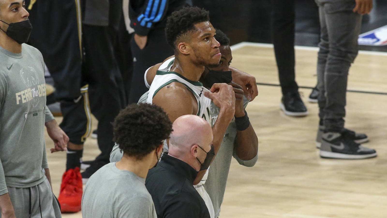 Bucks vs. Hawks injury updates: Will Giannis Antetokounmpo, Trae Young play in Game 5? - newsotime