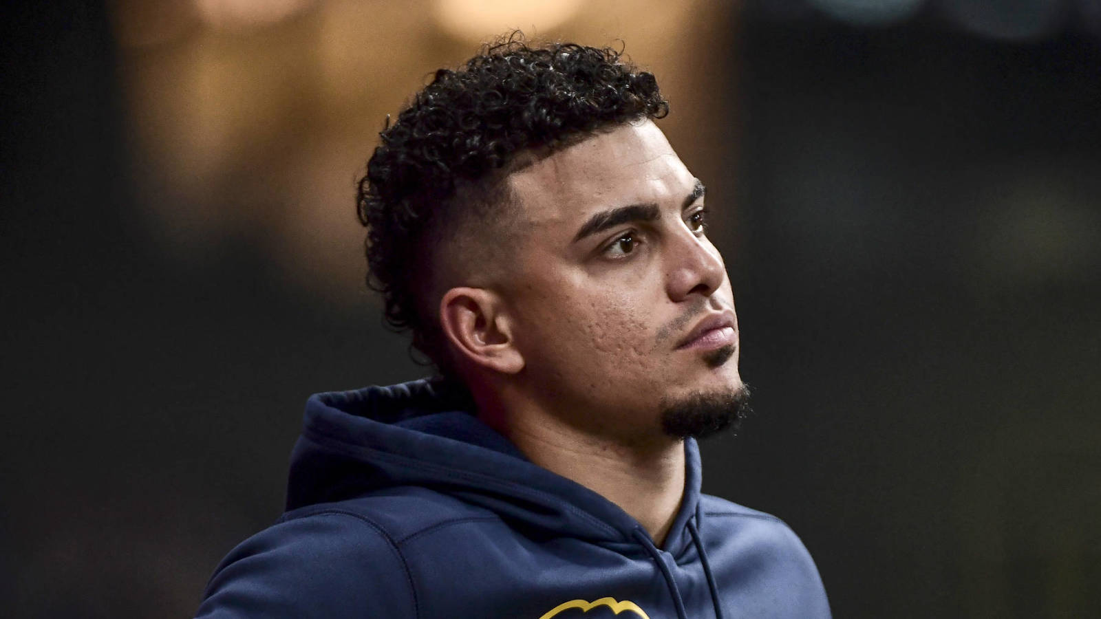 Brewers' Willy Adames leaves game due to quad injury