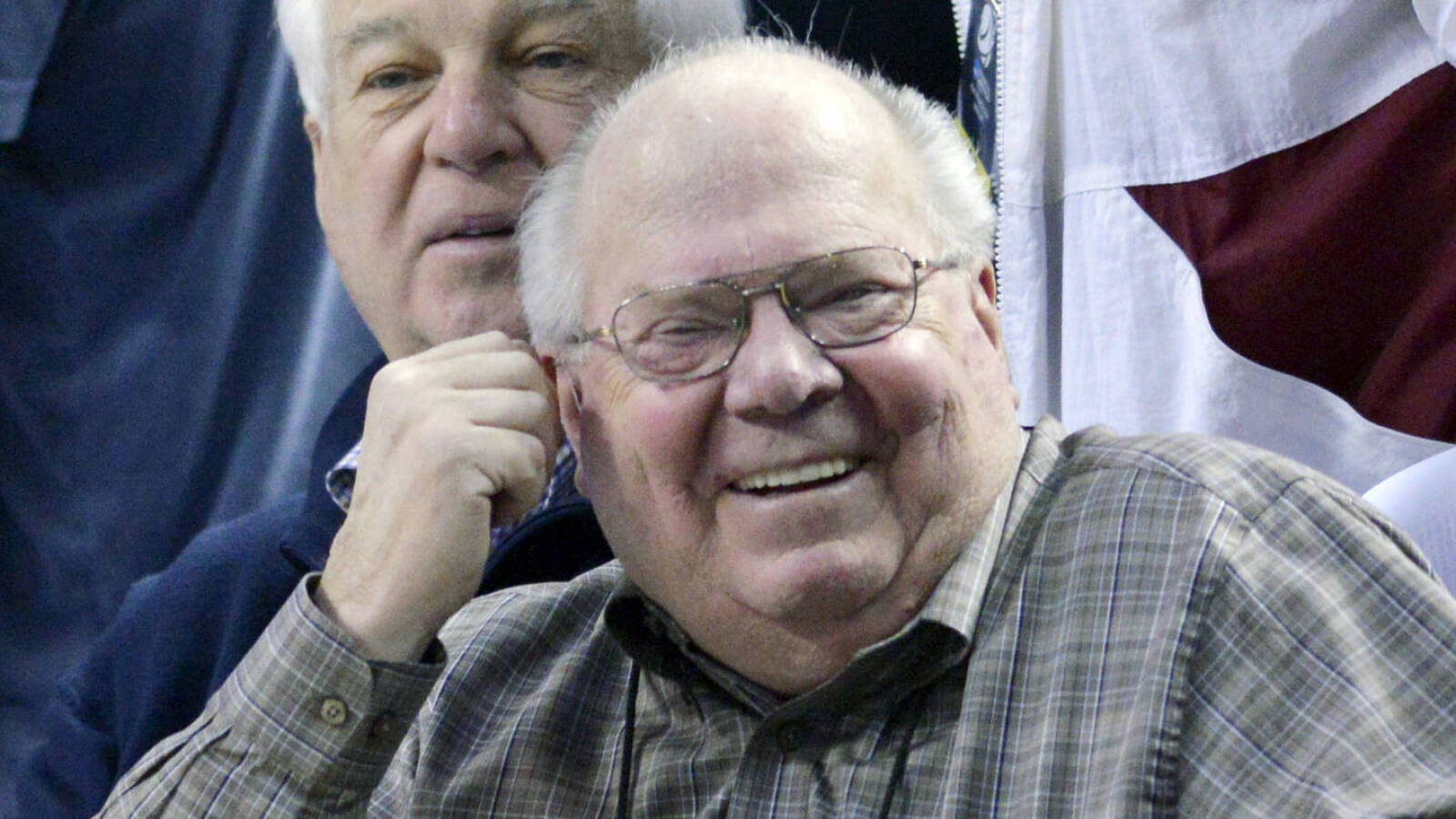 Watch Verne Lundquist chokes up after final Masters call Yardbarker