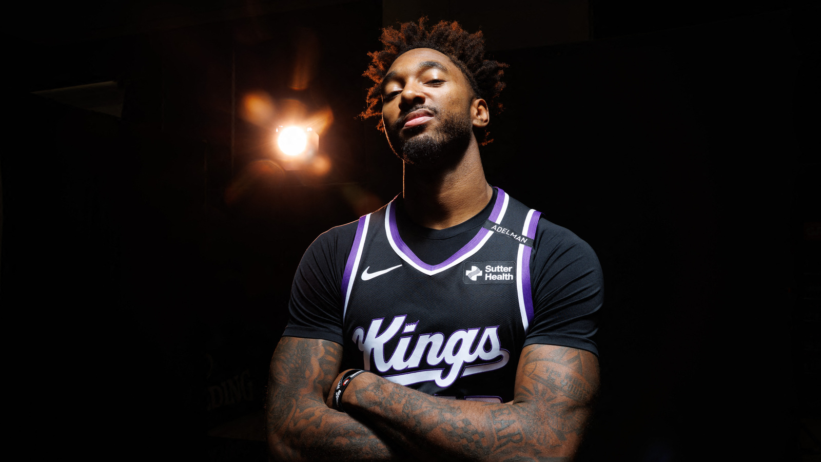 Kings reward Leaky Black with two-way deal