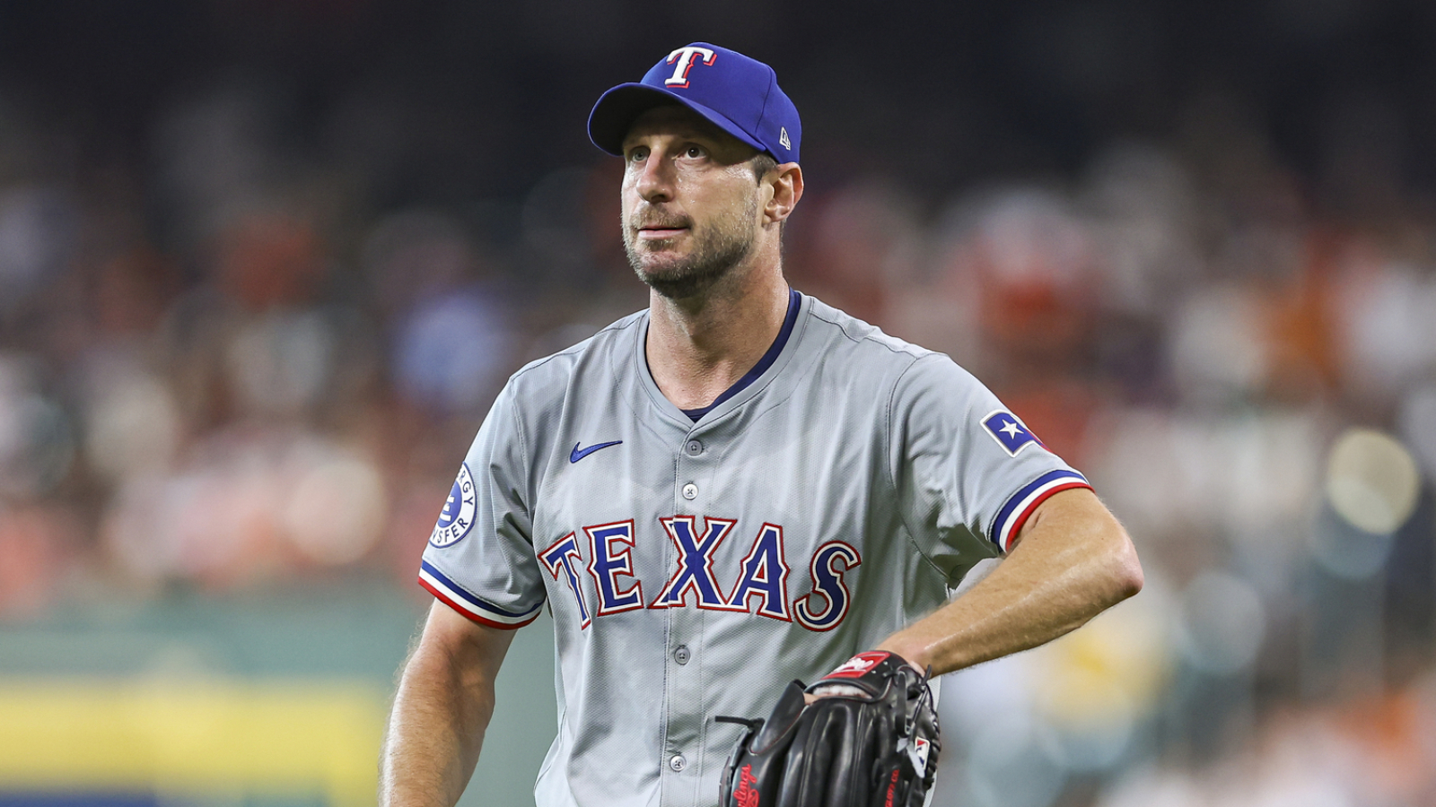 Las posibilidades de playoffs de los Rangers se debilitan después de