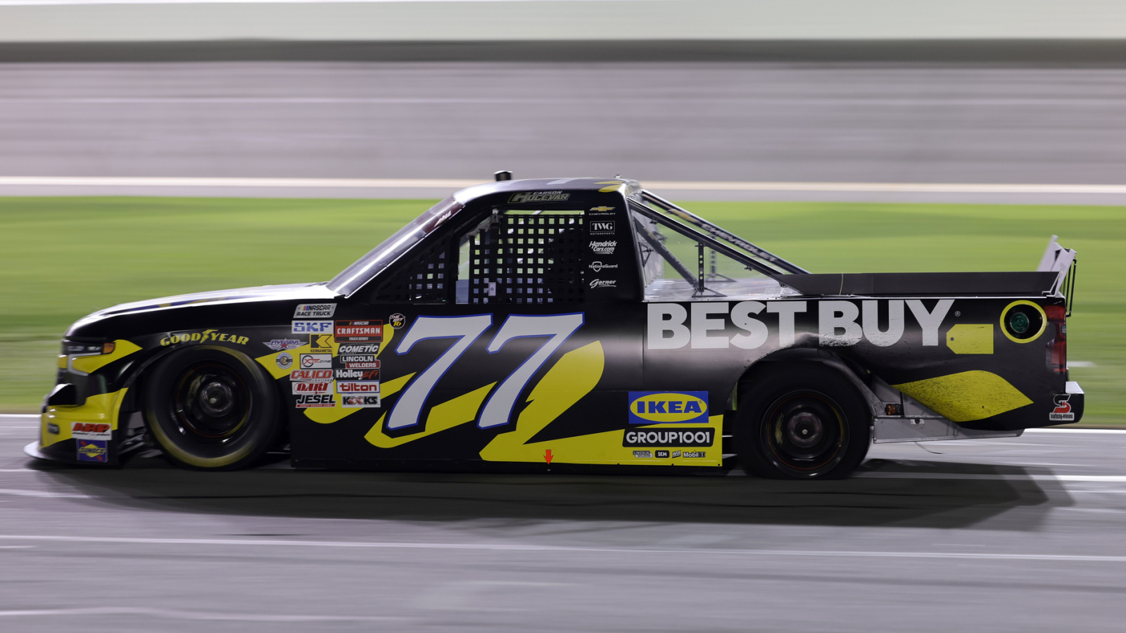 Carson Hocevar wins NASCAR Truck Series race at Texas in OT