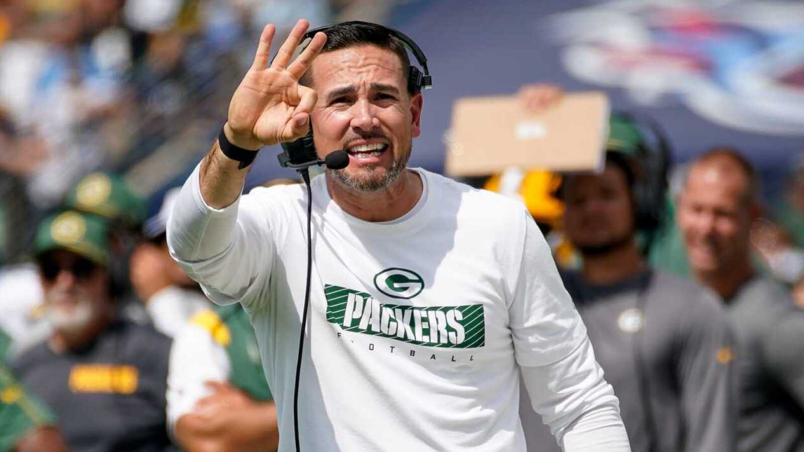 https://www.yardbarker.com/media/4/7/4740c5f79f19cd94510260e83dce4bd01b82a4d0/thumb_16x9/packers-extend-matt-lafleur-brian-gutekunst-2025.jpg?v=1