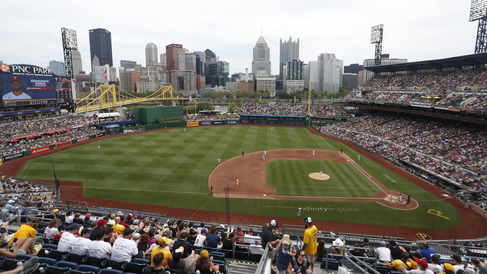 https://www.yardbarker.com/media/4/7/47a4be5a11c0d45c565d25b6cd08ee0eb9f52978/thumb_16x9/jul-21-2024-pittsburgh-pennsylvania-usa-general.jpg?v=1