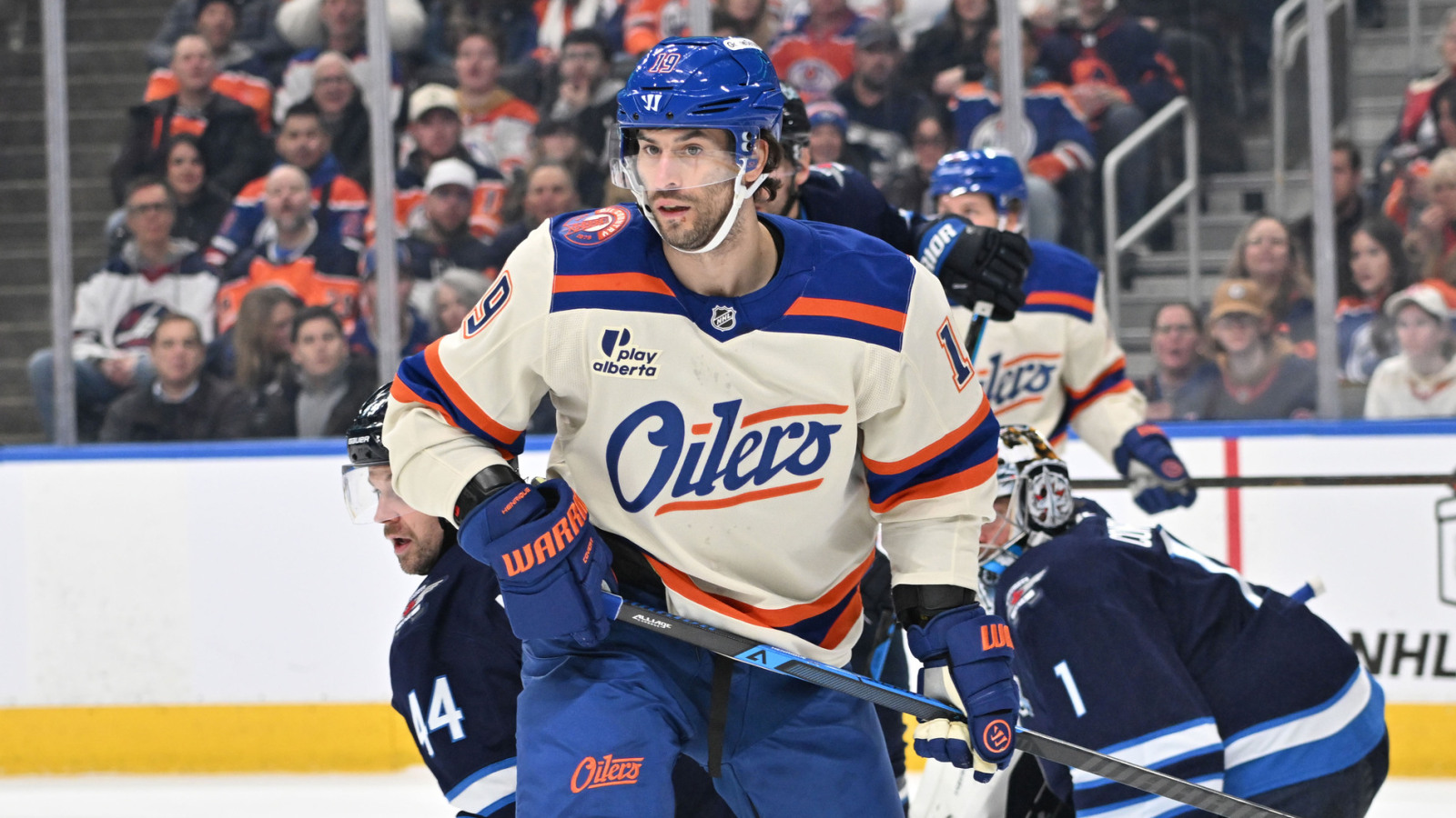 Free Agent Profile: Adam Henrique