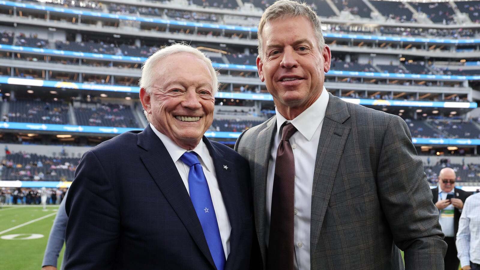‘That’s not right’ – Jerry Jones called out by Super Bowl winner over Troy Aikman suggestion