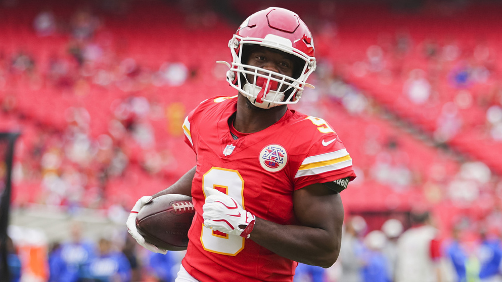 https://www.yardbarker.com/media/4/8/4827325fbe21cb1f9f70f8e2b9bf440e62c637e9/thumb_16x9/chiefs-31-10-win-over-broncos-reveals-new-weapon.jpg?v=1
