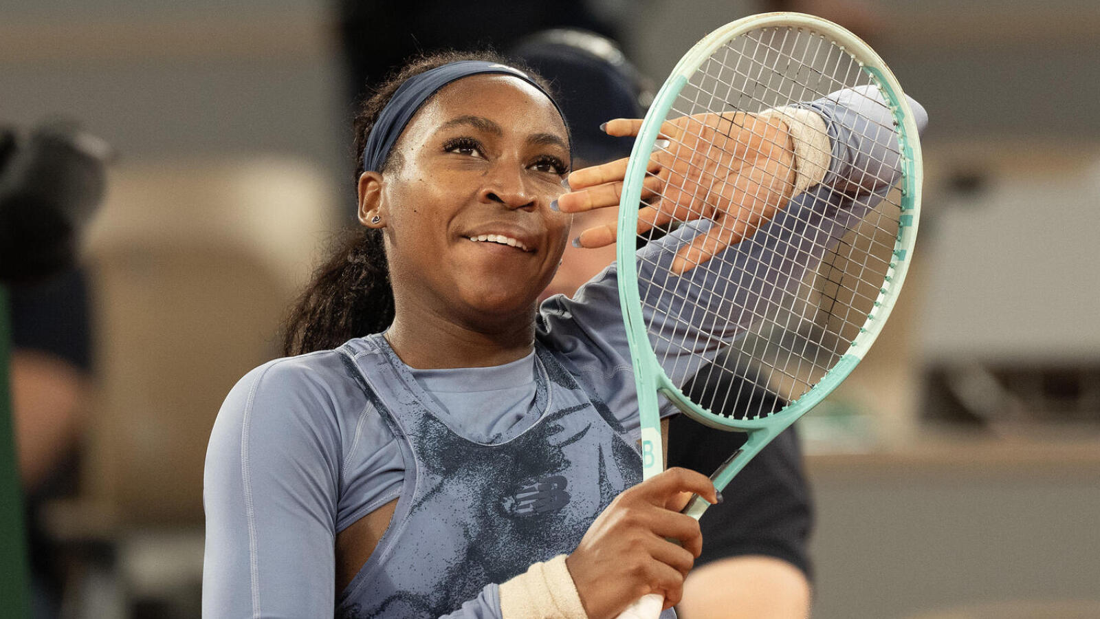 https://www.yardbarker.com/media/4/8/485cbe6cb84be92019653f5c31dc692058a0642c/thumb_16x9/coco-gauff-reveals-she-overcome-crowd-noise.jpg?v=1
