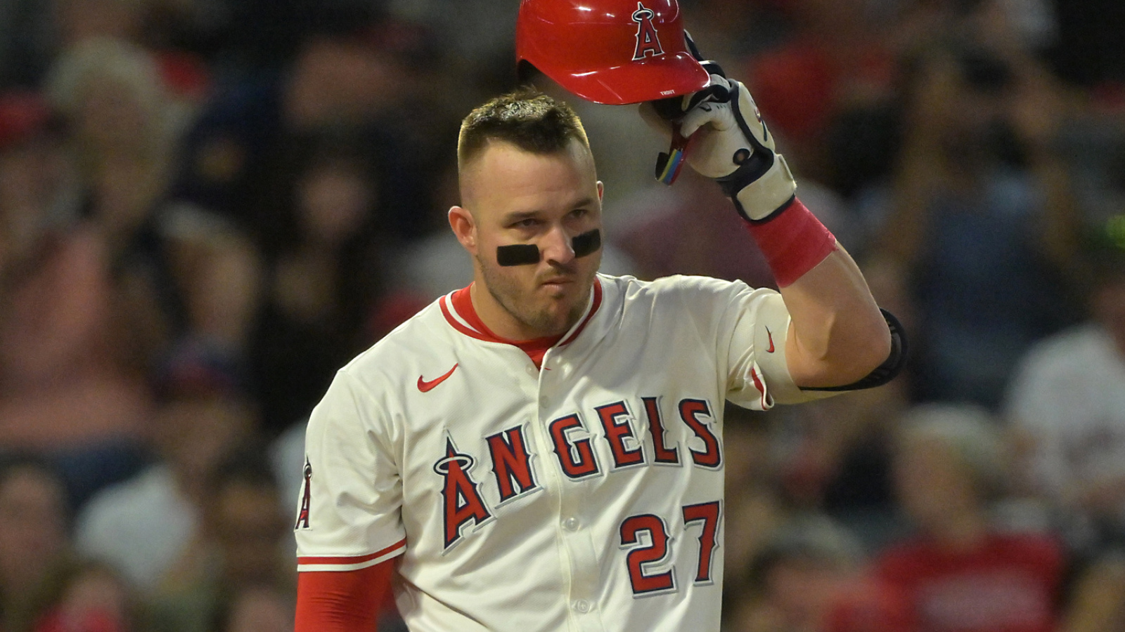 https://www.yardbarker.com/media/4/8/486a0cf6422422b023fc1fc396c95c01c199d440/thumb_16x9/angels-possible-plan-mike-trout-answer.jpg?v=1