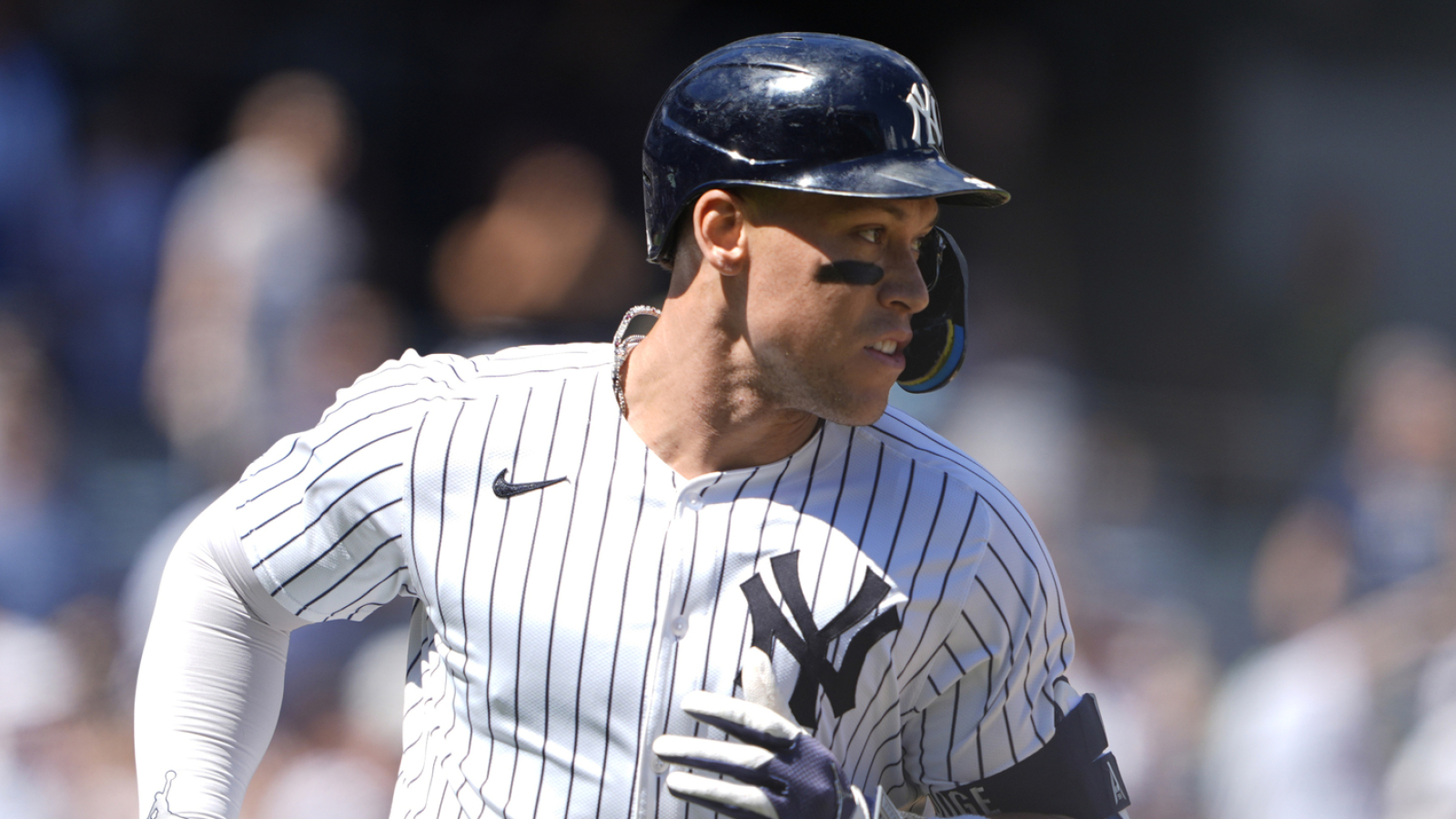 https://www.yardbarker.com/media/4/8/48c8a03fba7b4b4d08851ffd86a5aa5d9f95e16e/thumb_16x9/heres-special-yankees-third-inning-outburst-vs.jpg?v=1