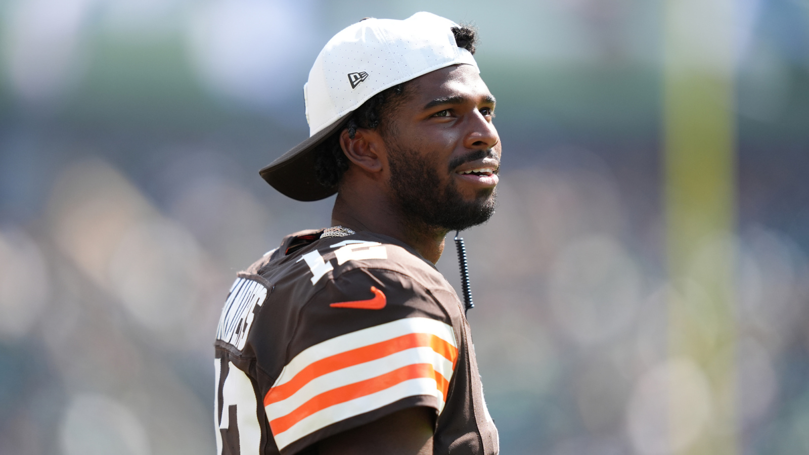https://www.yardbarker.com/media/4/9/492bd4531edc91eb4b5e498545b5e04d3deebb69/thumb_16x9/shedeur-sanders-reacts-browns-trading-joe-flacco.jpg?v=1