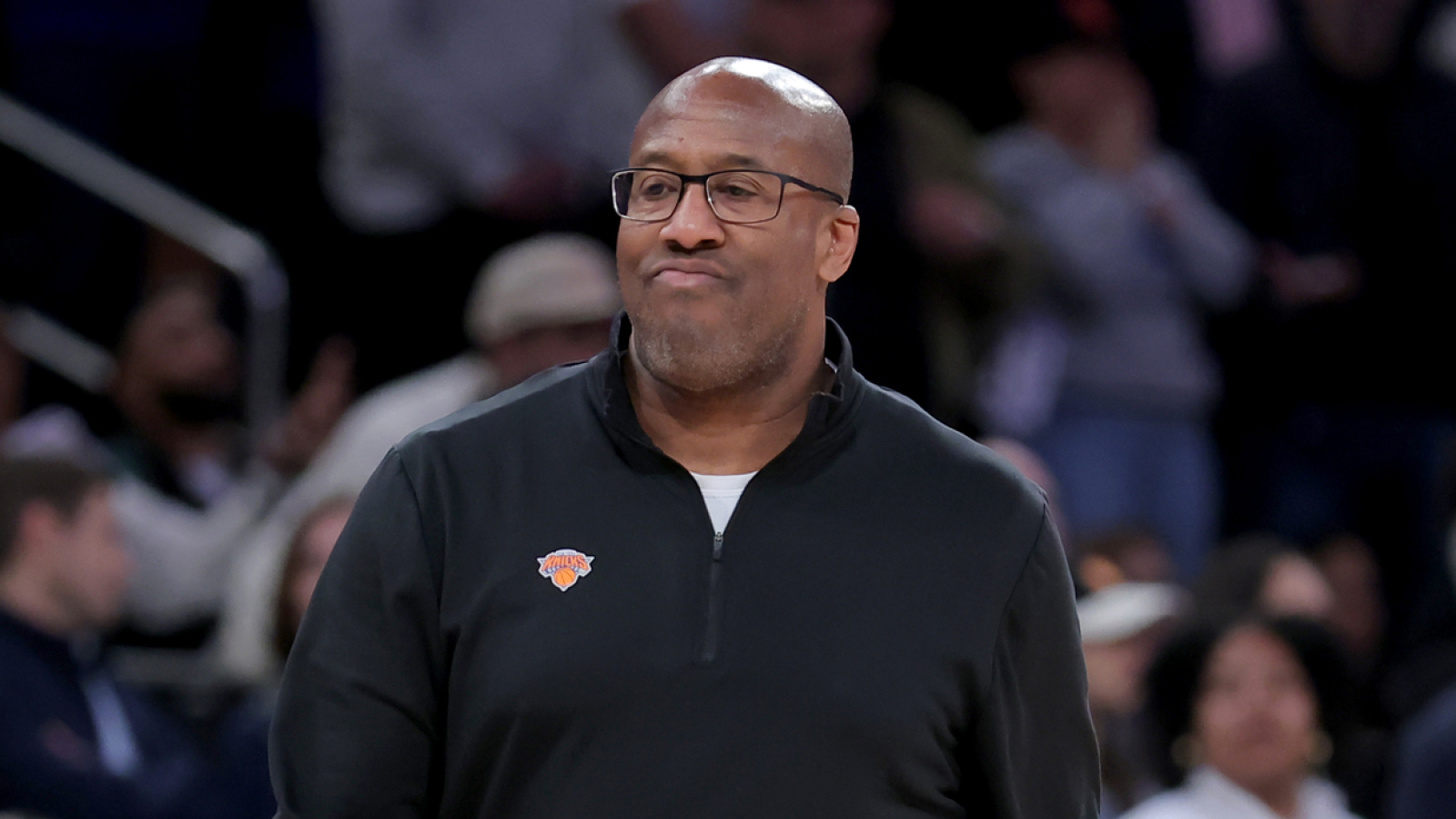 https://www.yardbarker.com/media/4/9/4934e82258c36a73fb9eac3e144d78aab691e8f9/thumb_16x9/steve-kerr-think-mike-brown-lead-knicks-nba.jpg?v=1