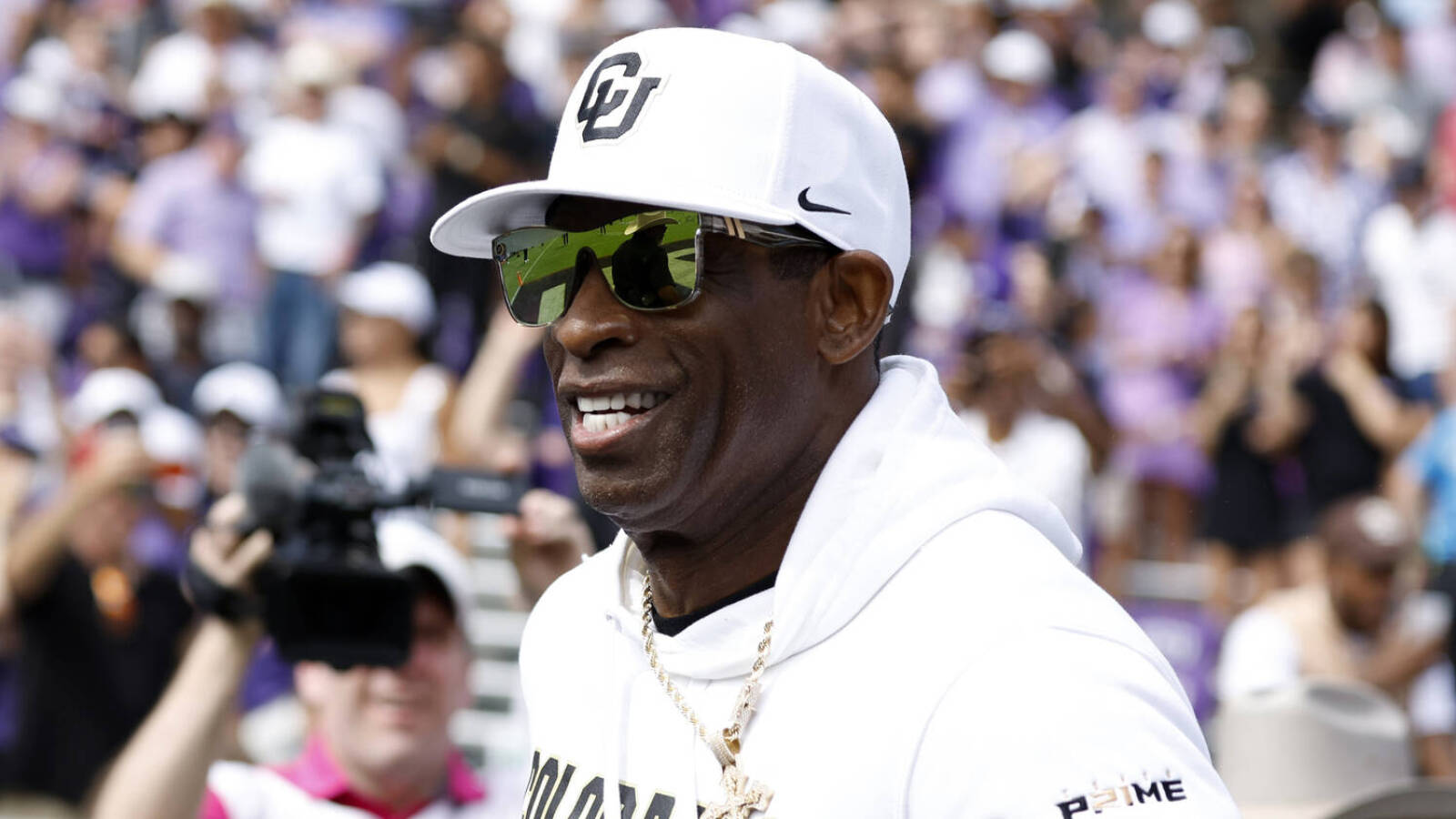 Deion Sanders reveals which player is future No. 1 draft pick Yardbarker
