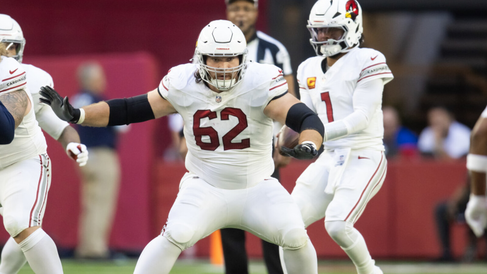 Cardinals Re-Sign Veteran Offensive Lineman on $11.5 Million Deal ...