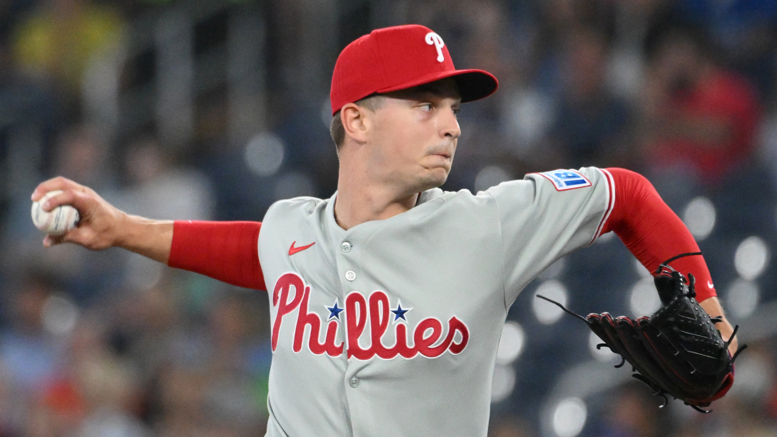 https://www.yardbarker.com/media/4/9/498b022743cb65008cb0f84b2d5b737089e38505/thumb_16x9/phillies-pitcher-off-historic-start-latest-outing.jpg?v=1