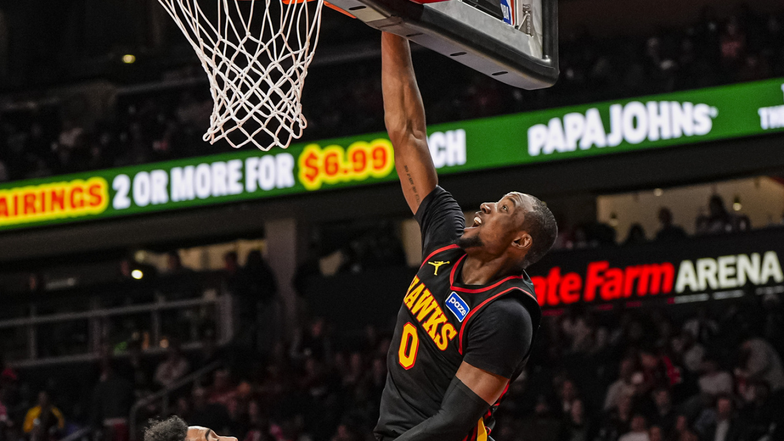 https://www.yardbarker.com/media/4/9/4990ae3148fb8026c8c4fb69d4314d87d483501b/thumb_16x9/jonathan-kuminga-dazzles-hawks-debut-getting.jpg?v=1