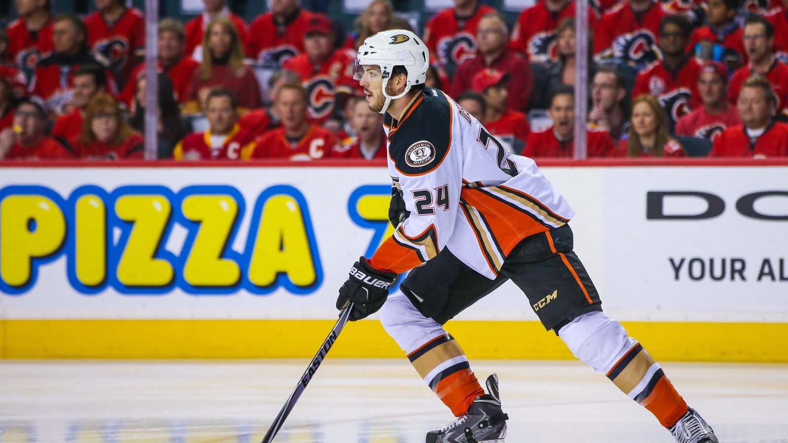 Former NHLer Simon Despres signs with ECHL's Fort Wayne Komets