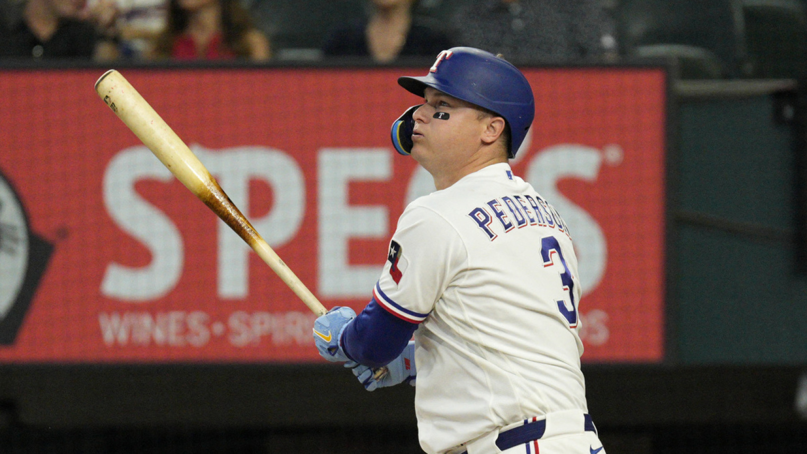 https://www.yardbarker.com/media/4/9/49c508b9171b7161af8ebfe3fdc1aad2740e7934/thumb_16x9/joc-pedersons-latest-leadoff-hr-moves-him-closer.jpg?v=1