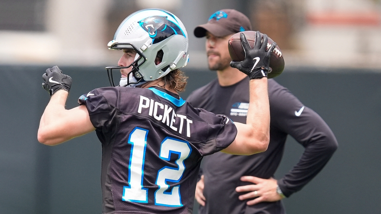 https://www.yardbarker.com/media/4/a/4a11081c220bcc153db753d08c5f6a26670d1a12/thumb_16x9/active-300-yard-nfl-passers-quiz.jpg?v=1