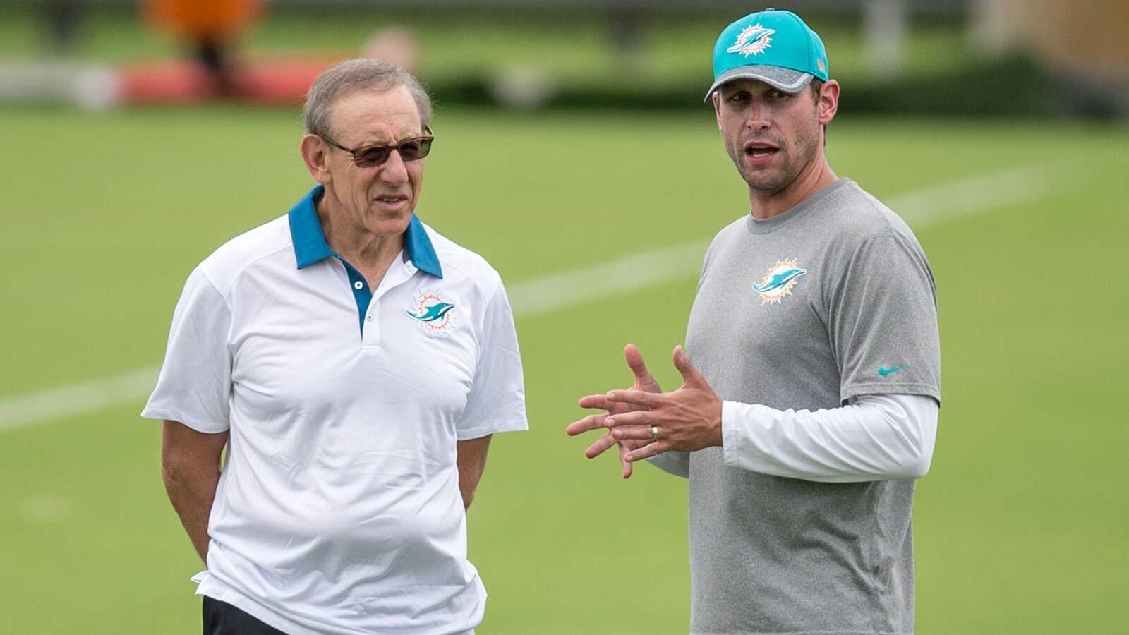 Chargers Officially Hire Eight Assistant Coaches | Yardbarker