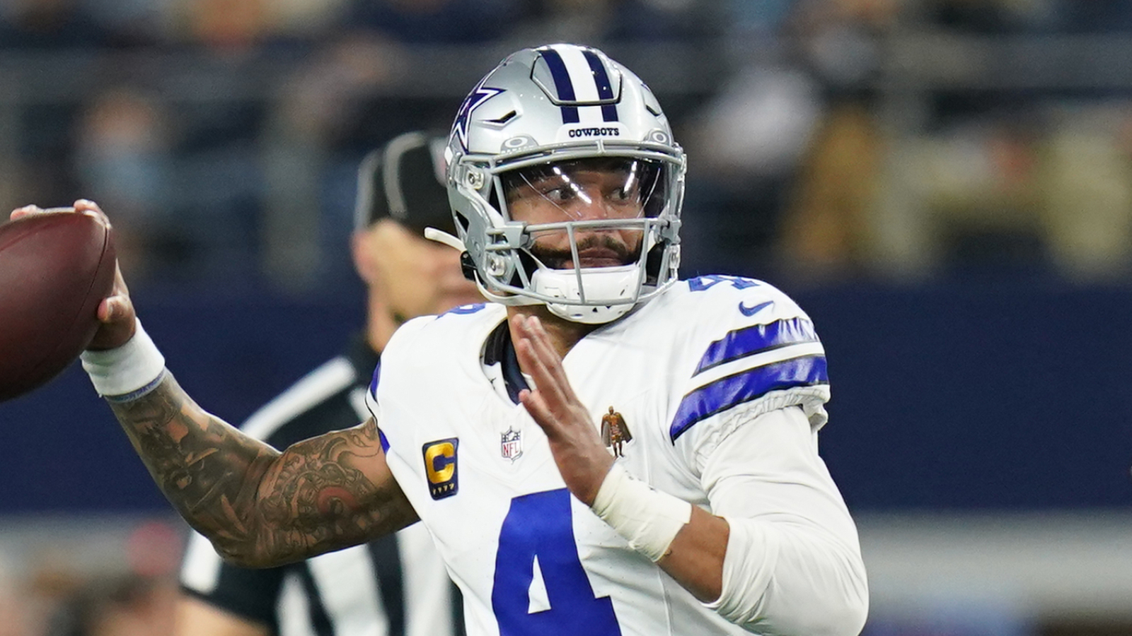 https://www.yardbarker.com/media/4/a/4a5a7612ef712612f808ab651af455661c994819/thumb_16x9/dak-prescott-challenges-cowboys-playoff-hopes-gone.jpg?v=1