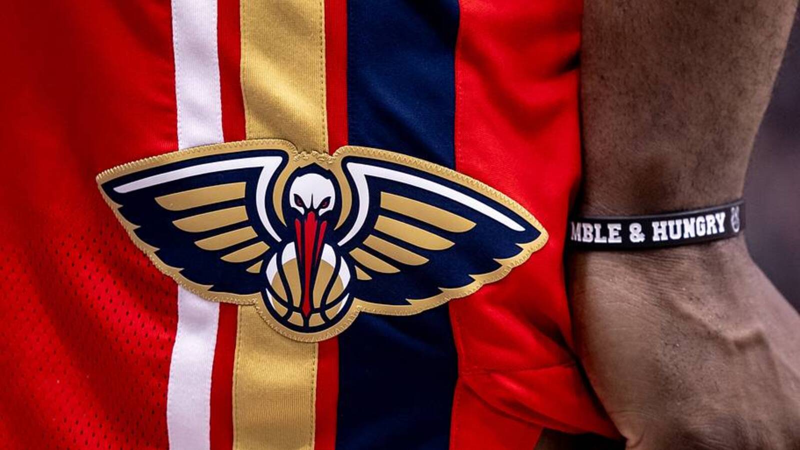 What Should Pelicans Do With Their Final Roster Spot?