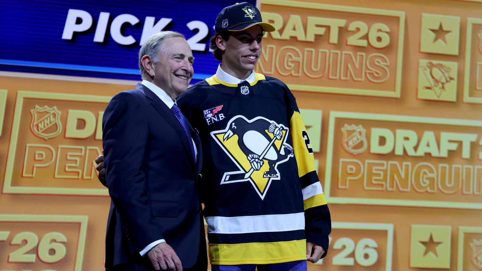 Penguins select Liam Ruck No. 22 overall in 2026 NHL Draft | Yardbarker