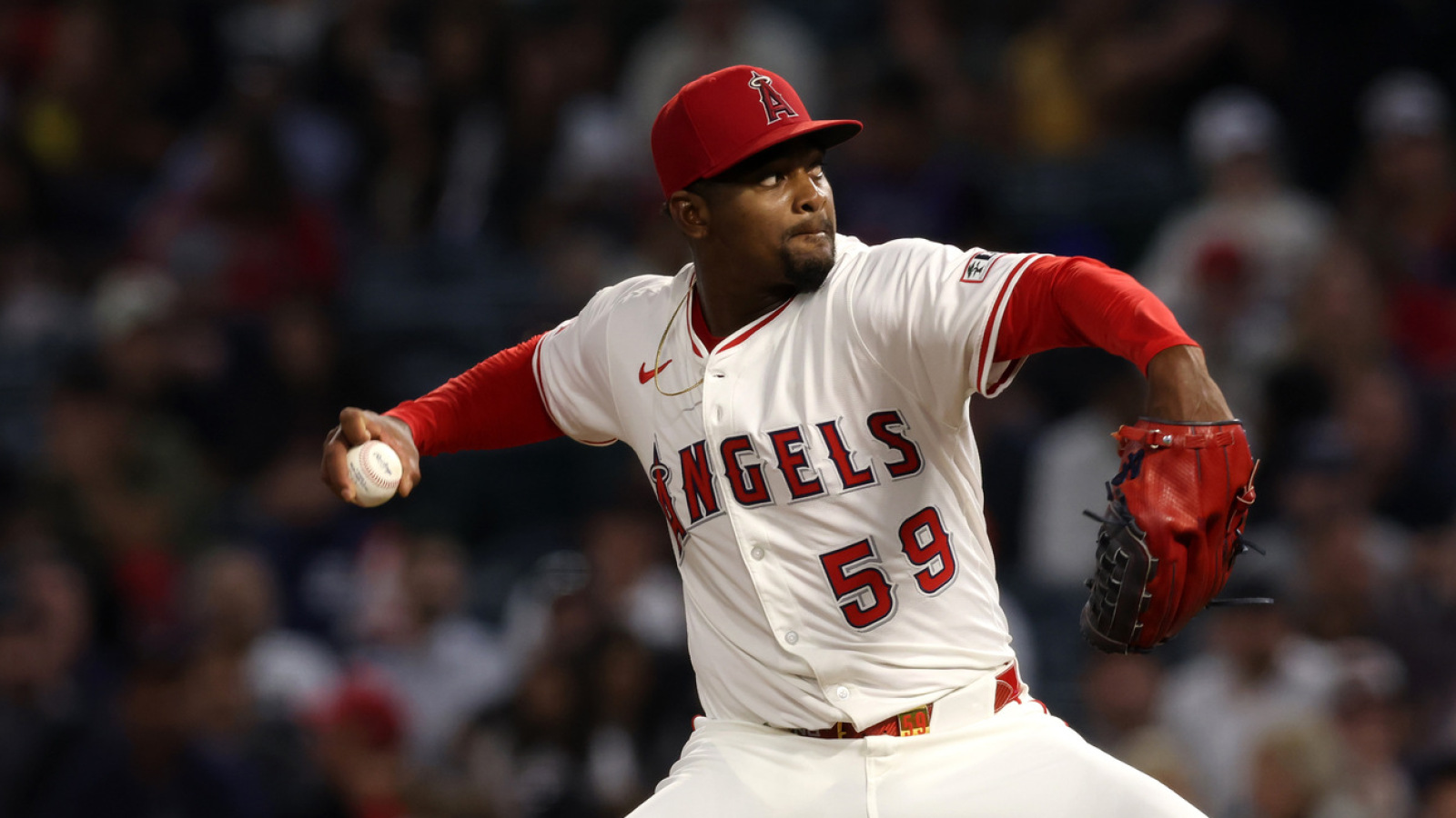 https://www.yardbarker.com/media/4/b/4b88e6d6577db9a5a71535c46117063feed06edb/thumb_16x9/angels-arm-should-draw-interest-pitching-needy.jpg?v=1