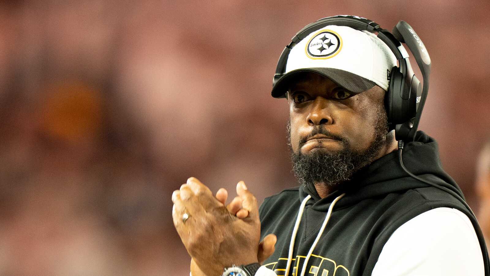 https://www.yardbarker.com/media/4/c/4c5cdf9ee3e1610713f73b702a2eb9bf5fa4e8db/thumb_16x9/mike-tomlin-linked-multiple-nfl-head-coaching.jpg