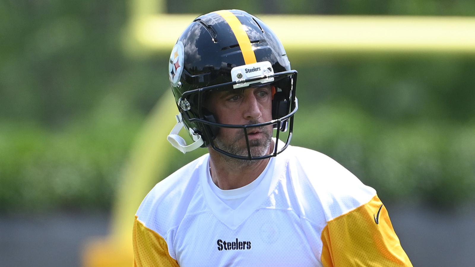 https://www.yardbarker.com/media/4/c/4c7ed08b342d1c5539e01836d07131157421d2f1/thumb_16x9/former-mvp-names-reason-rodgers-potential-win-big.jpg?v=1