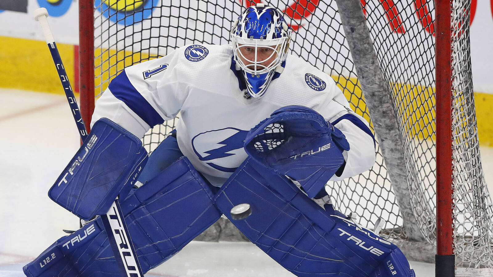 Lightning extend backup G Brian Elliott with oneyear deal Yardbarker