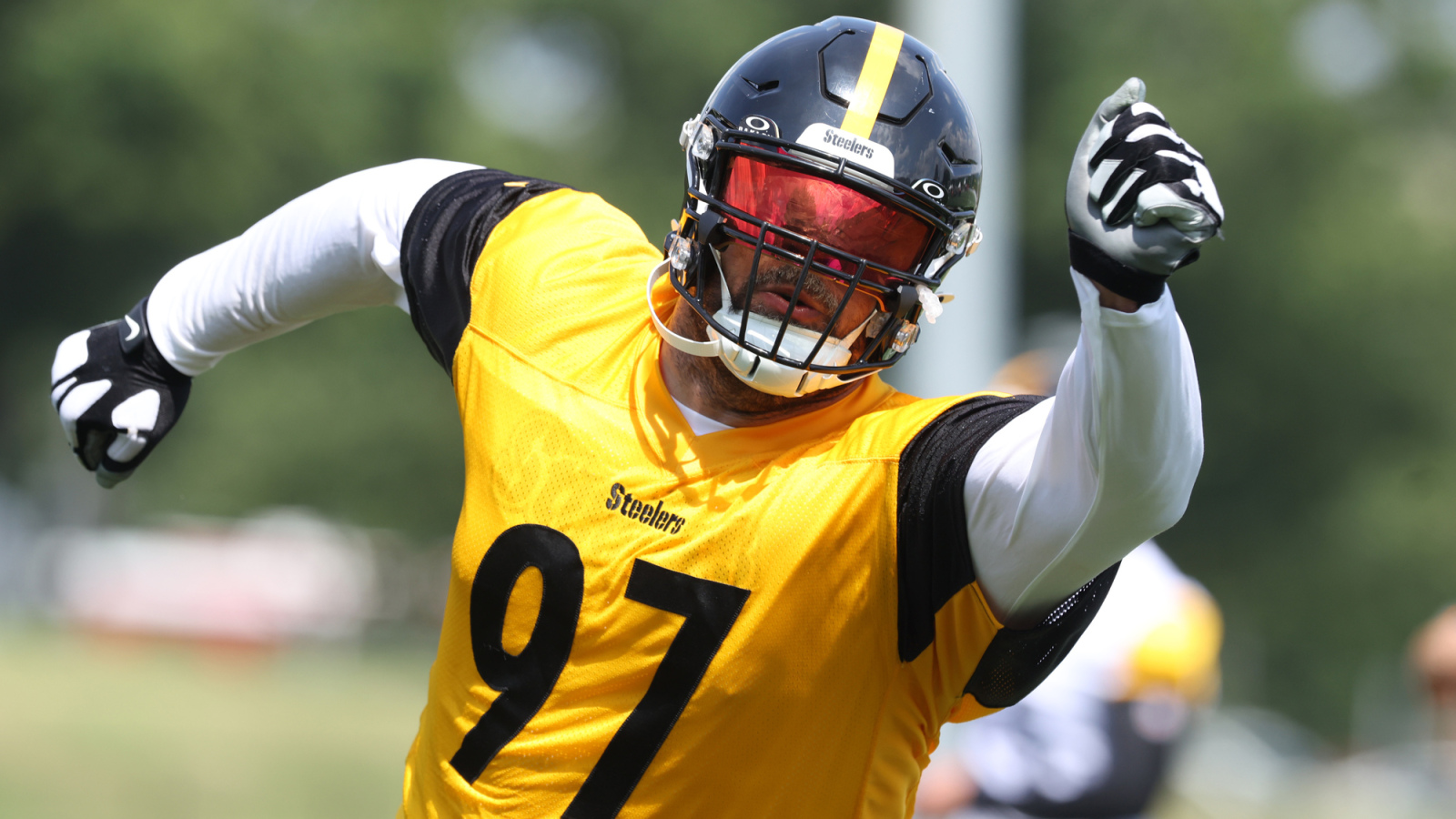 https://www.yardbarker.com/media/4/d/4d22bd46fdb8036a7f479c86f9a3d1758bc1bbc6/thumb_16x9/steelers-star-defensive-player-finally-reach.jpg?v=1