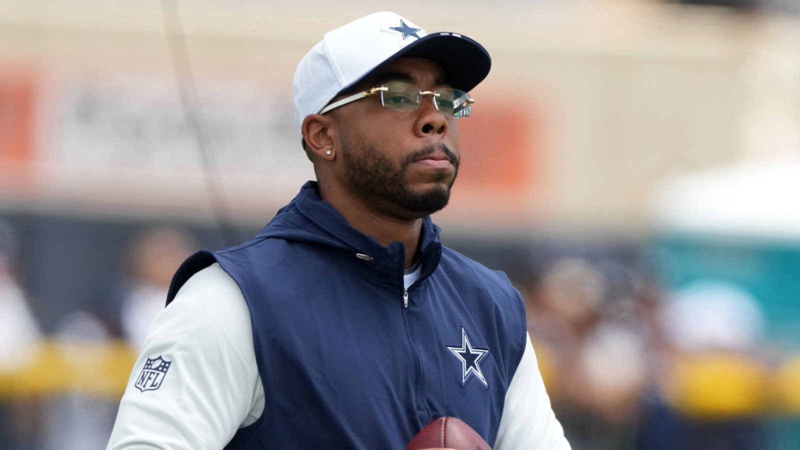 https://www.yardbarker.com/media/4/d/4d3b943e9d3b9aa6587b9fce497ea3f91d3fe79c/thumb_16x9/boundary-eraser-cowboys-dc-reacts-joey-porter-jr.jpg?v=1