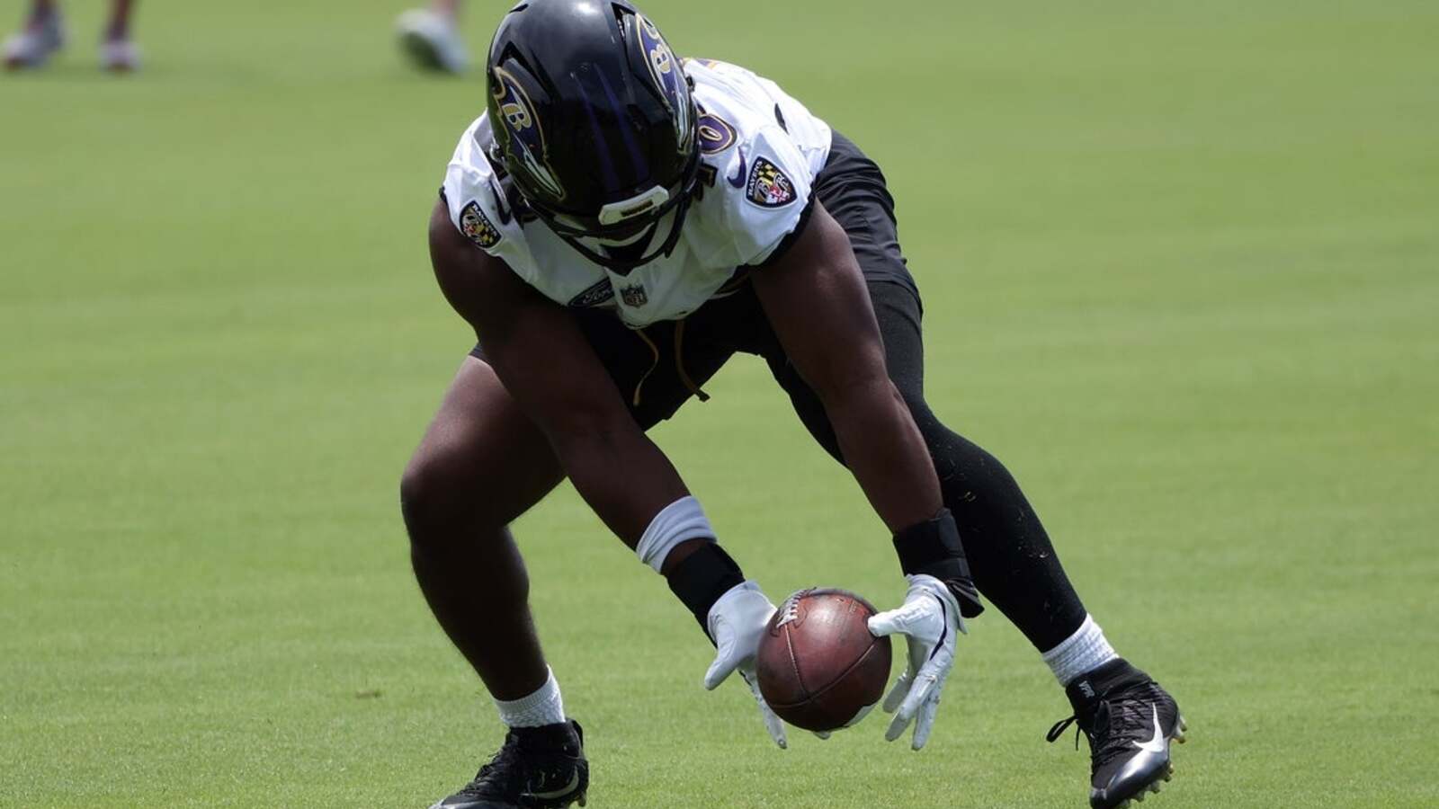 Giants Sign Linebacker Chandler Martin to One-Year Contract