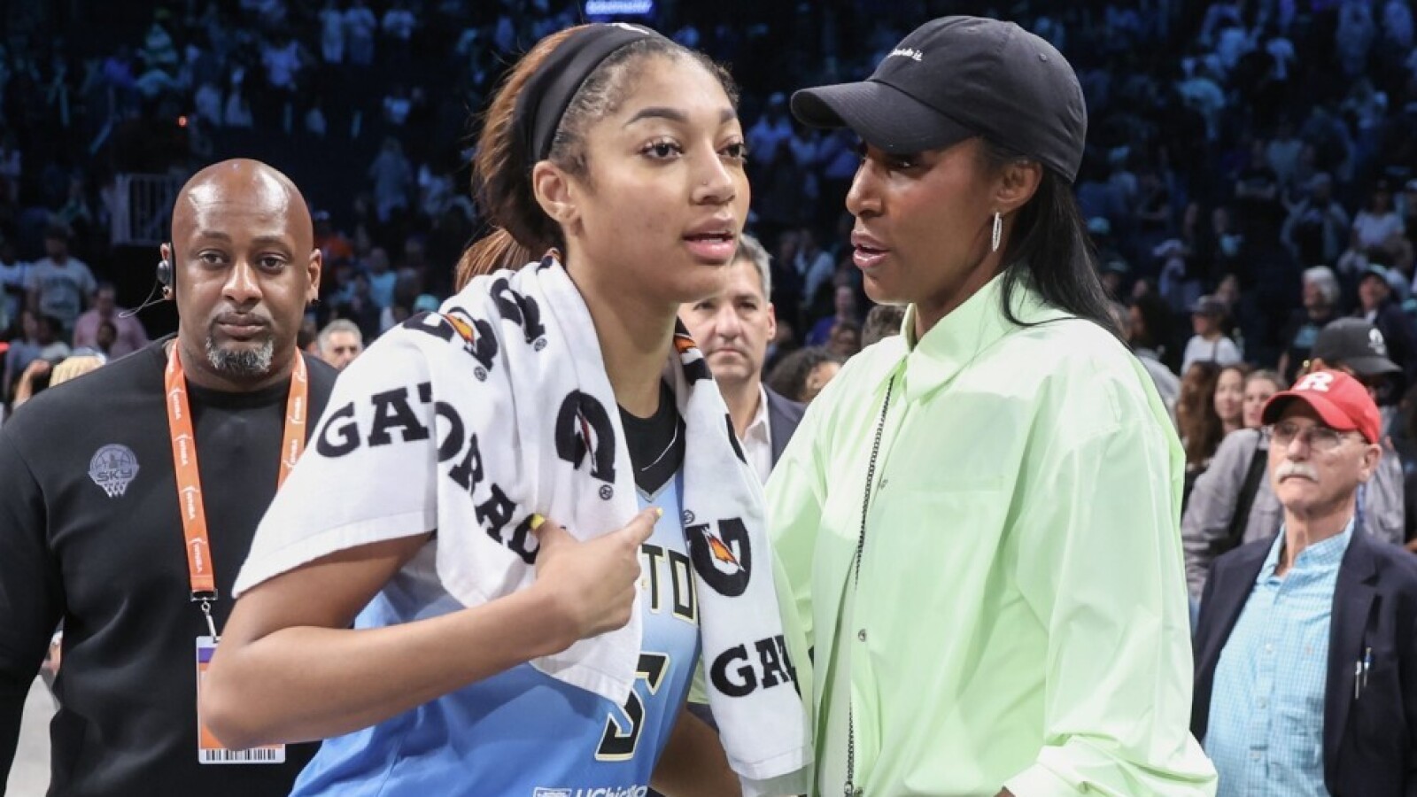 WNBA legend had three words for Angel Reese | Yardbarker