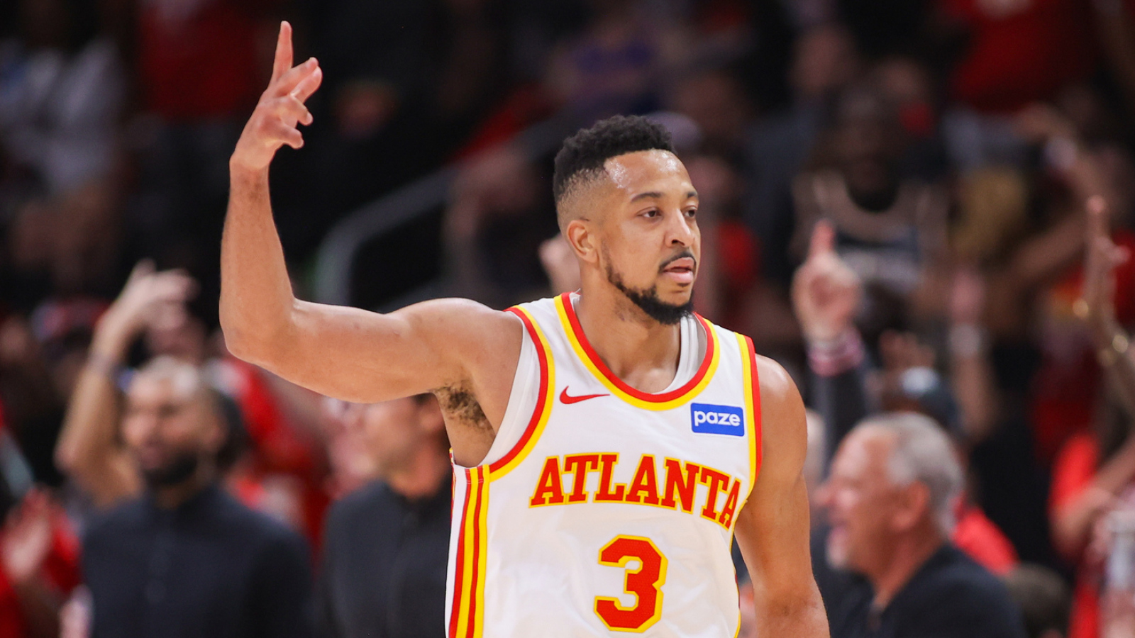 CJ McCollum takes down Knicks again in Game 3