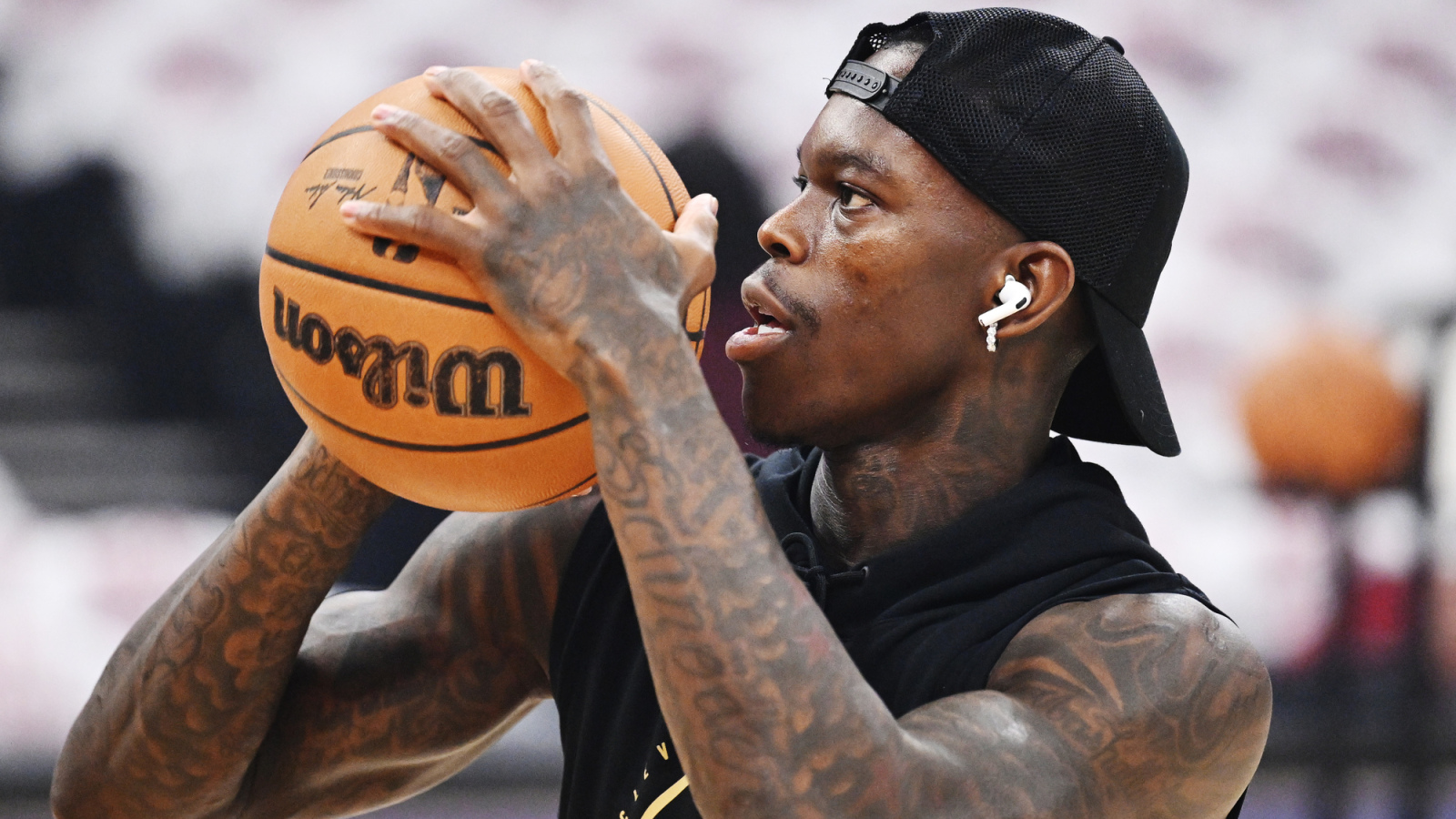 https://www.yardbarker.com/media/4/e/4e5eb56aae2924aa86d2e1dd692ea14cb06cc824/thumb_16x9/9-2026-cleveland-ohio-usa-cleveland-cavaliers.jpg?v=1