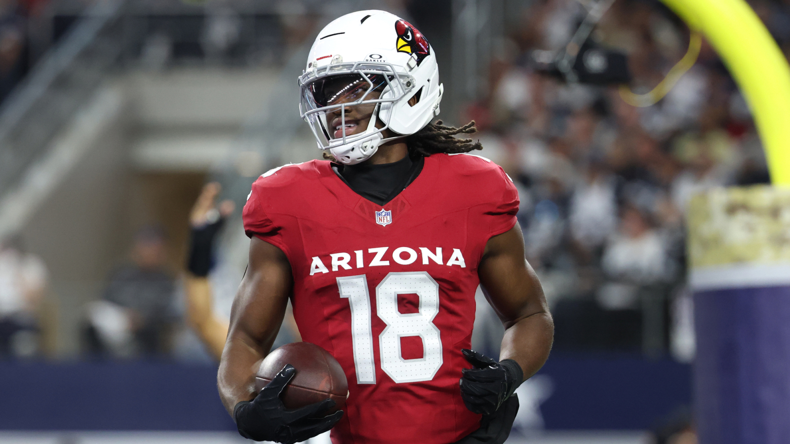 https://www.yardbarker.com/media/4/e/4e6550eadab0553d9becbd7ef6d5a16d78d2f967/thumb_16x9/2024-nfl-first-rounders-prove-2026.jpg?v=1