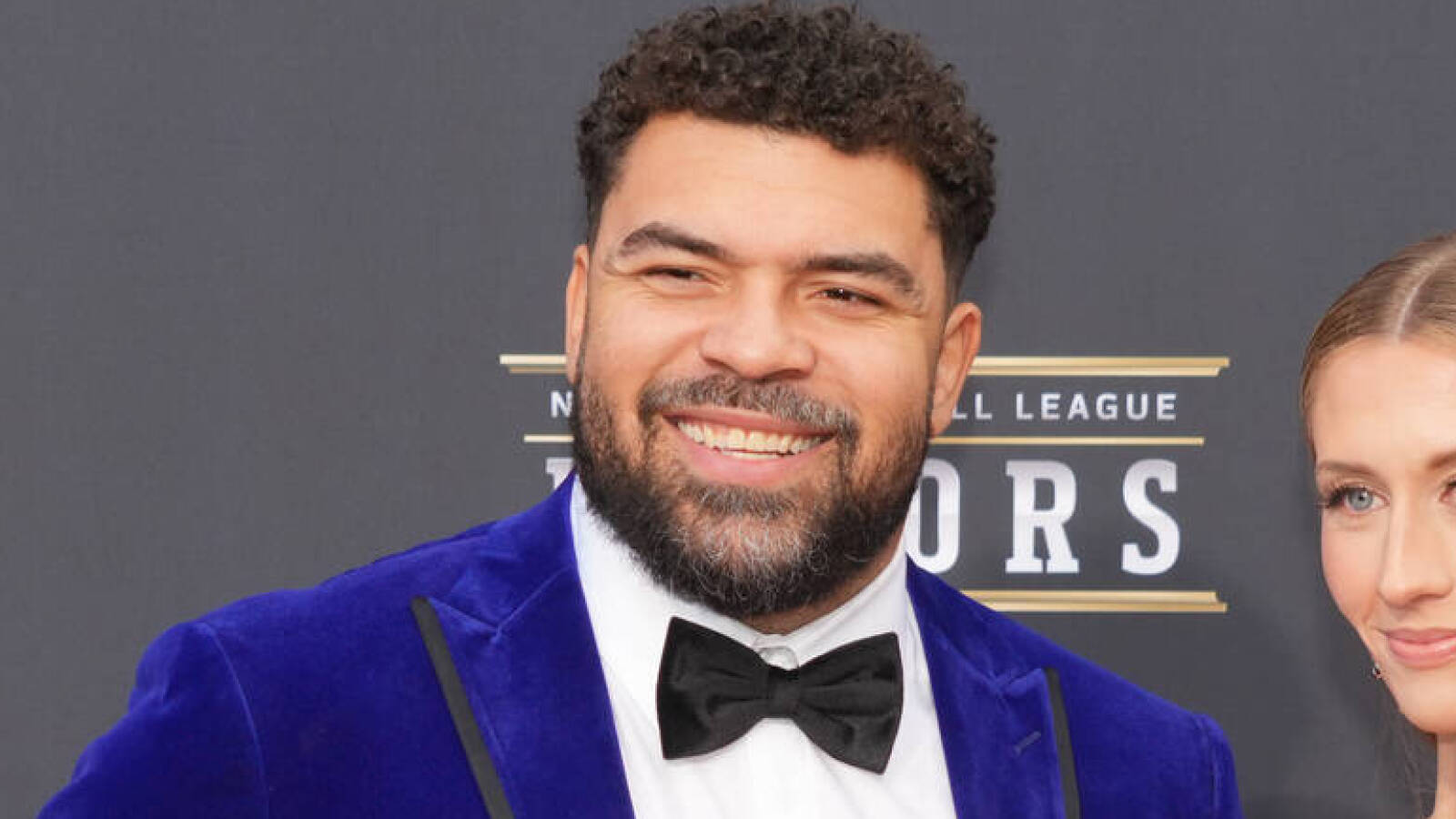 Steelers DT reveals how Cameron Heyward is 'helping' during holdout - Vimarsana News