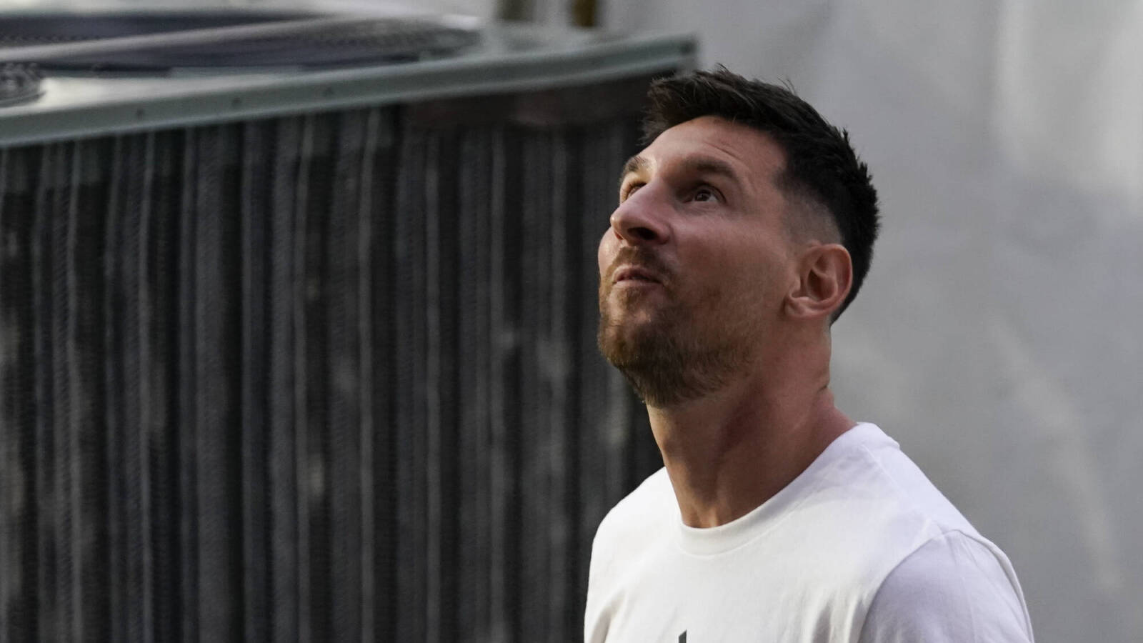 Rain can't damper Messi's Inter Miami introduction | Yardbarker