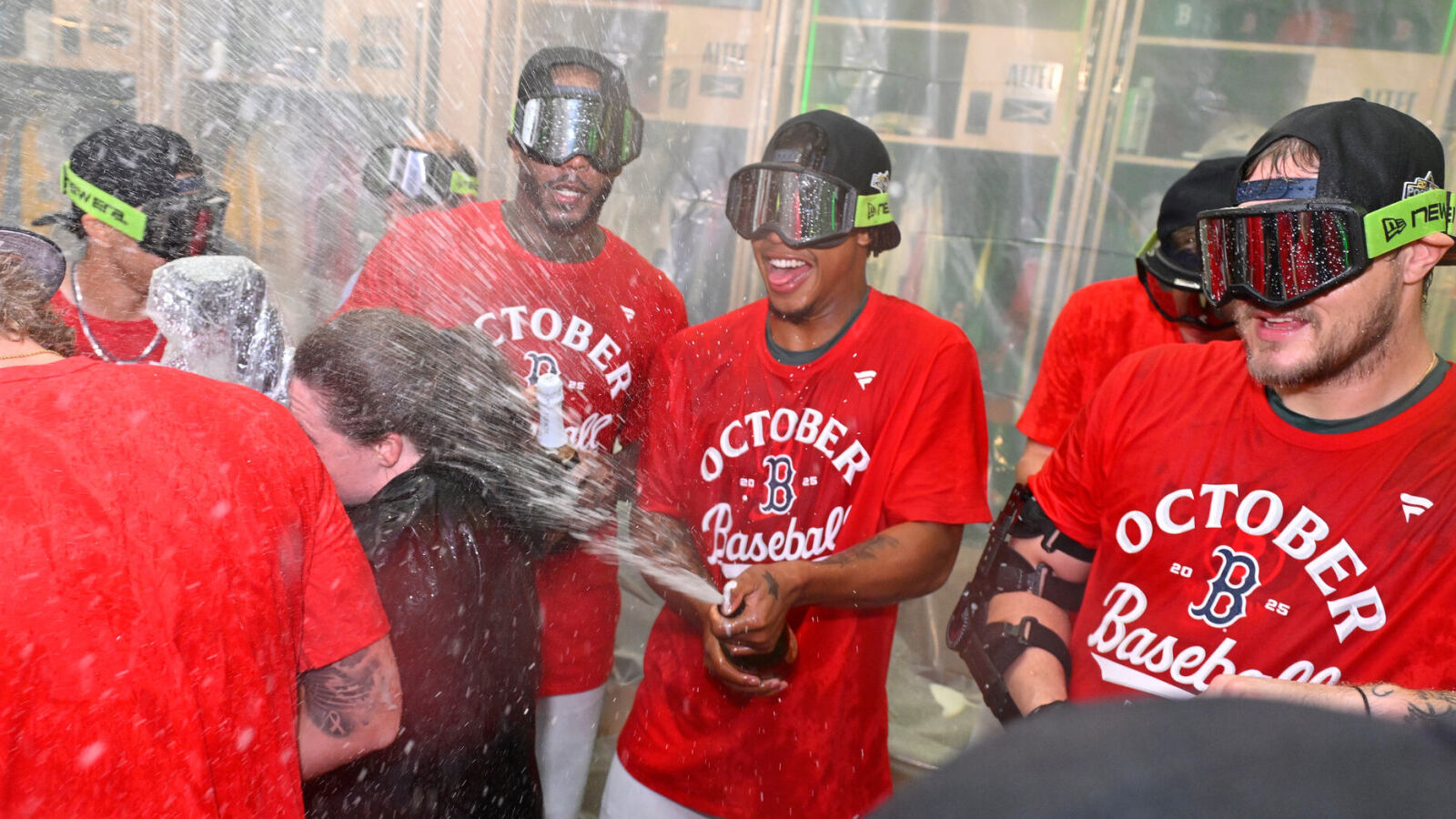 https://www.yardbarker.com/media/4/e/4e7b255cf0a5fdad55a261ee0472ebf51db78ebf/thumb_16x9/red-sox-clinch-playoff-spot-dramatic-fashion.jpg?v=1