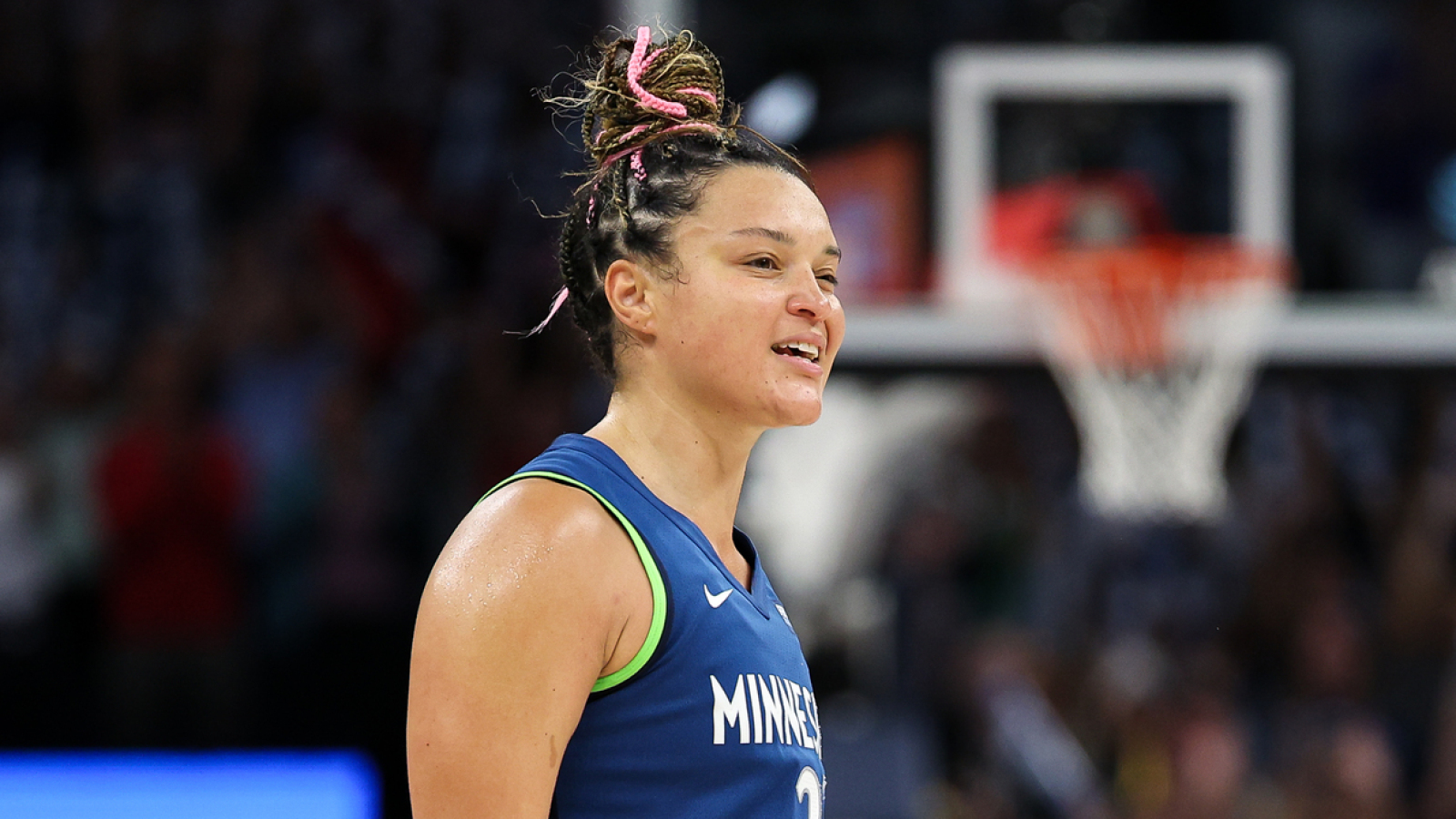 https://www.yardbarker.com/media/4/e/4e932469853389800bc5397a412f479c9b83c9be/thumb_16x9/lynx-leave-doubt-theyre-wnbas-best-win-over.jpg?v=1