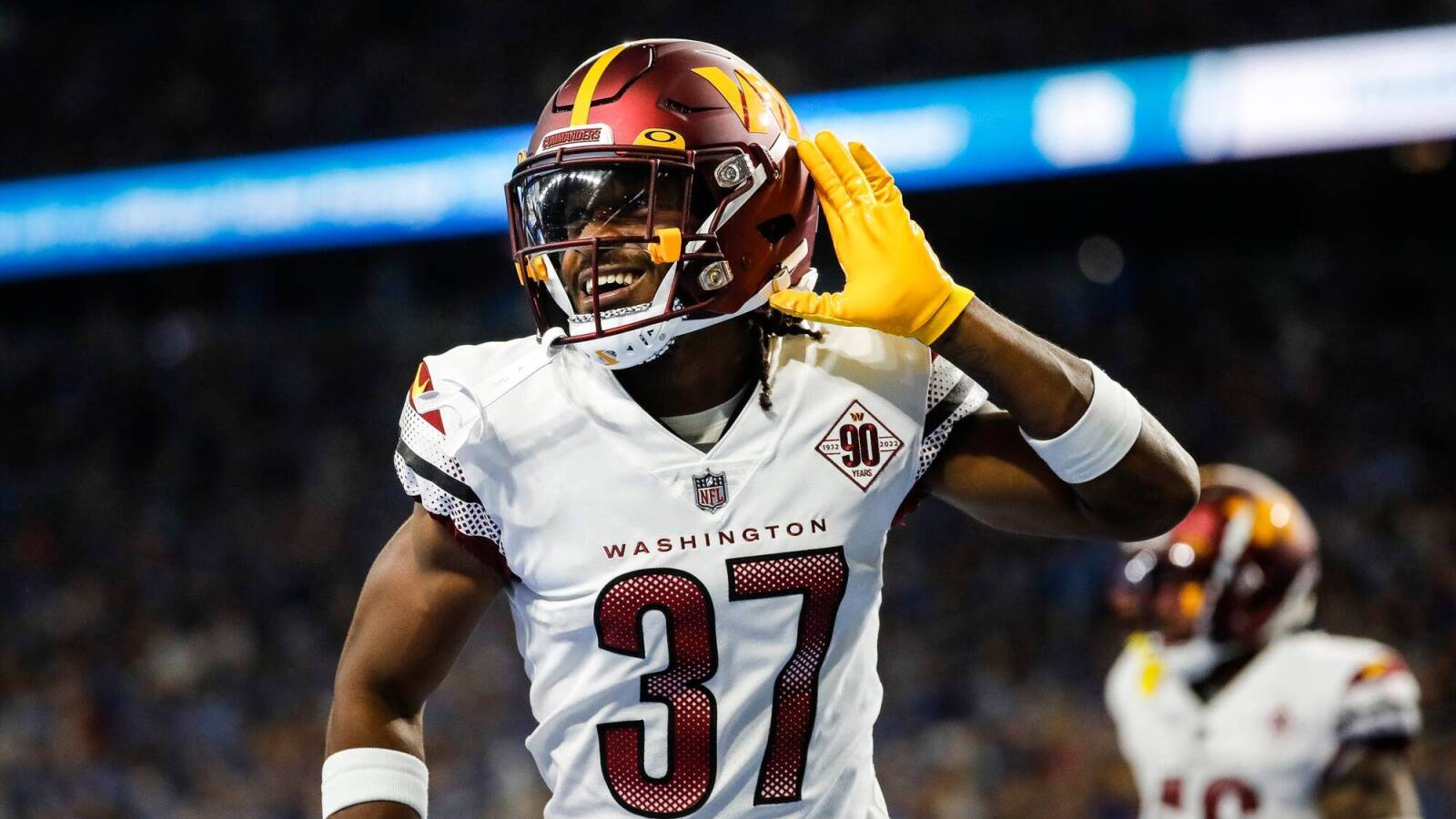 Washington Commanders announce two player contract signings Yardbarker