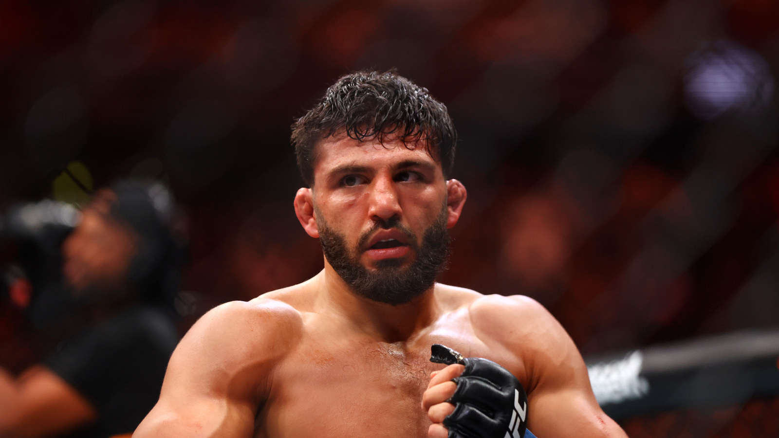 Tsarukyan Defeats Mugzy by Technical Fall at RAF09, Misses UFC White House Backup Slot Due to Ferguson Booking