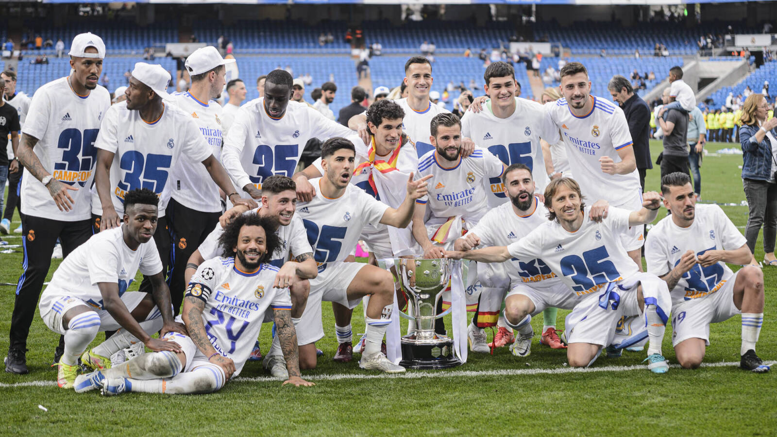 Real Madrid secures La Liga title with fifth straight win | Yardbarker