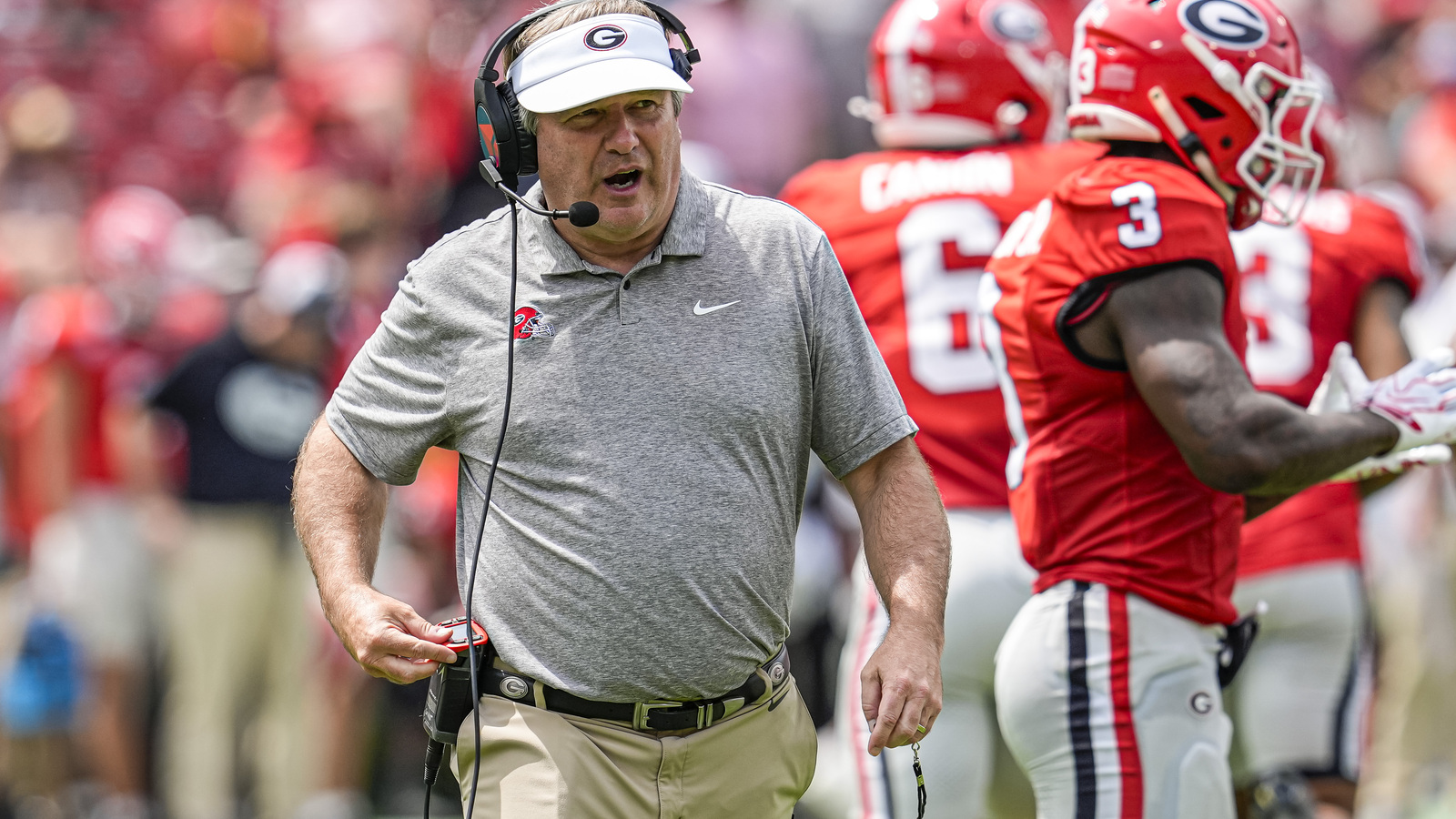 https://www.yardbarker.com/media/4/f/4f2d02f13e04b44e95c71251ef1a961dcdd9f75f/thumb_16x9/apr-18-2026-athens-ga-usa-georgia-bulldogs-head.jpg?v=1