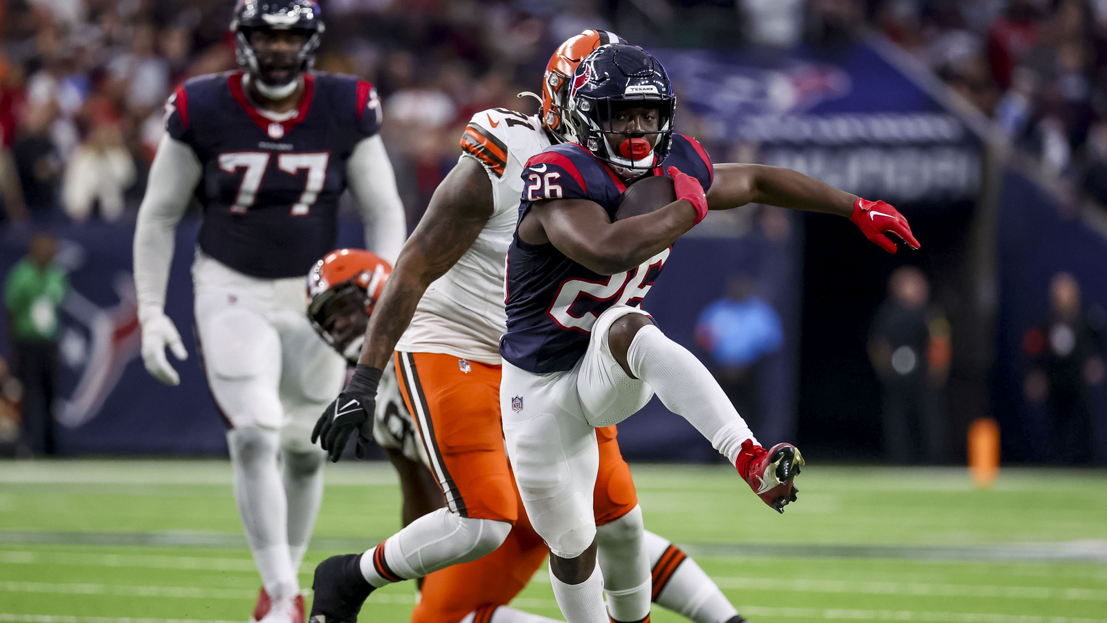 Giants sign running back Devin Singletary to 3year contract Yardbarker